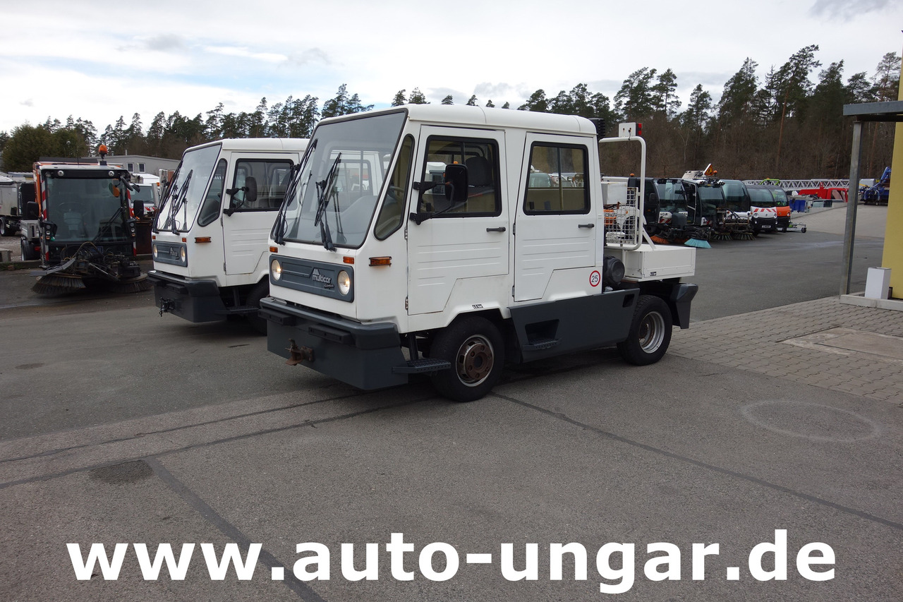 Multicar M26 Champion Flugzeugschlepper Doka GSE Airport Push Back Industrieschlepper - جرارات الطائرات: صور 2 Multicar M26 Champion Flugzeugschlepper Doka GSE Airport Push Back Industrieschlepper - جرارات الطائرات: صور 2