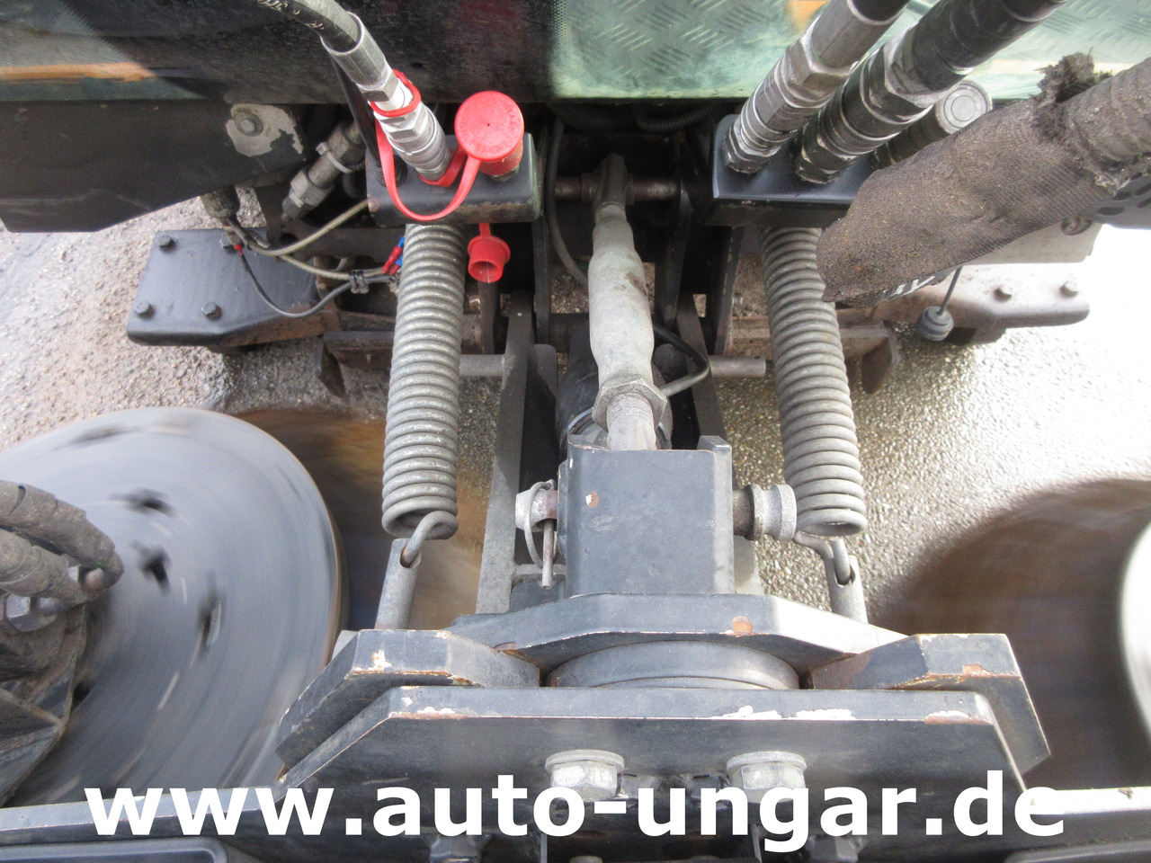 Nilfisk CR3500 Geräteträger Kommunalfahrzeug 4x4 Kehrmaschine Schmidt Flexigo - سياره كنس شوارع: صور 4 Nilfisk CR3500 Geräteträger Kommunalfahrzeug 4x4 Kehrmaschine Schmidt Flexigo - سياره كنس شوارع: صور 4