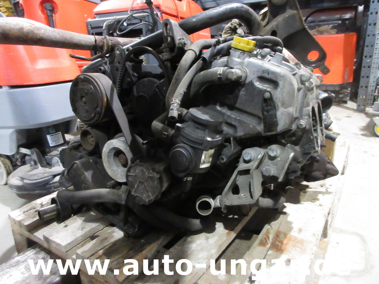 شاحنة القمامة Piaggio Porter Maxxi D120 Müllwagen 3.5m³ Lifter Presse - Ersatzteilträger: صور 25 شاحنة القمامة Piaggio Porter Maxxi D120 Müllwagen 3.5m³ Lifter Presse - Ersatzteilträger: صور 25