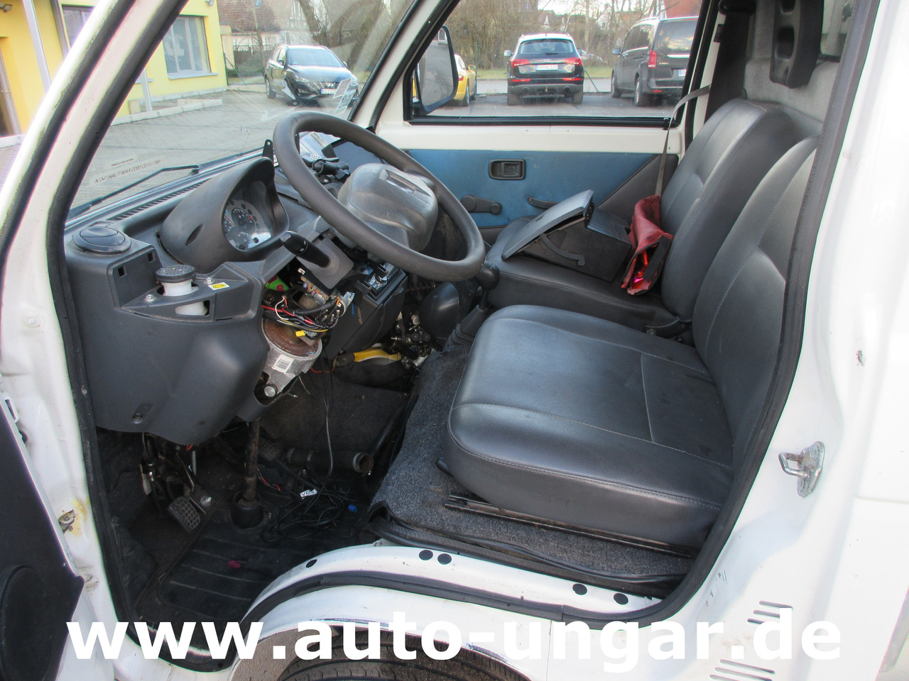 شاحنة القمامة Piaggio Porter Maxxi D120 Müllwagen 3.5m³ Lifter Presse - Ersatzteilträger: صور 13 شاحنة القمامة Piaggio Porter Maxxi D120 Müllwagen 3.5m³ Lifter Presse - Ersatzteilträger: صور 13