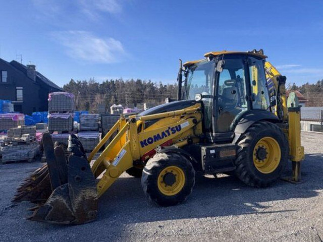 Komatsu WB 97R-8 - حفار متعدد الاستخدام: صور 4 Komatsu WB 97R-8 - حفار متعدد الاستخدام: صور 4