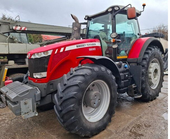 Massey Ferguson 8690 - جرار: صور 4 Massey Ferguson 8690 - جرار: صور 4