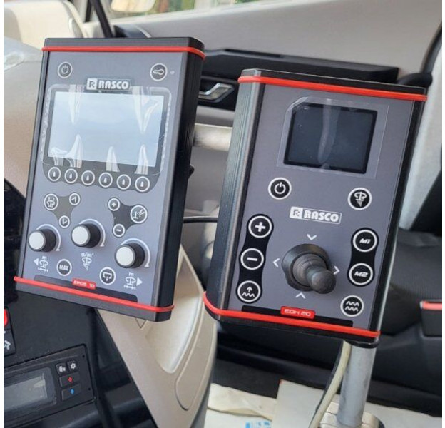 RASCO Solid LLB 4500 (+Kubota diesel) - الرمال مفرشة: صور 4 RASCO Solid LLB 4500 (+Kubota diesel) - الرمال مفرشة: صور 4