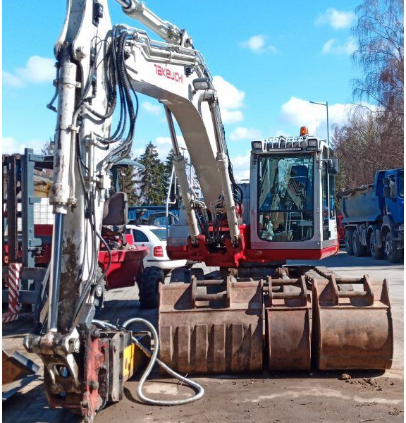 Takeuchi TB 1140 - حفارات زحافة: صور 2 Takeuchi TB 1140 - حفارات زحافة: صور 2