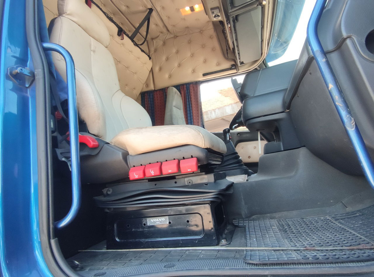 Volvo FH 16.470 - شاحنة جرار: صور 4 Volvo FH 16.470 - شاحنة جرار: صور 4