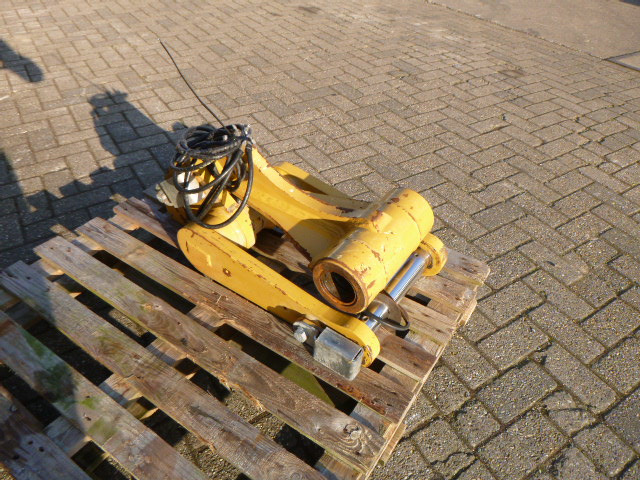 CAT M318/M320/M322 - الإطار/ الشاسيه - حفارة على عجلات: صور 2 CAT M318/M320/M322 - الإطار/ الشاسيه - حفارة على عجلات: صور 2