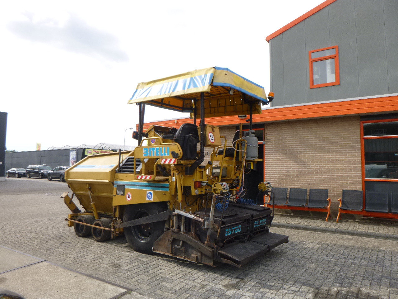 CATERPILLAR BB730 - العامل بالقار: صور 2 CATERPILLAR BB730 - العامل بالقار: صور 2