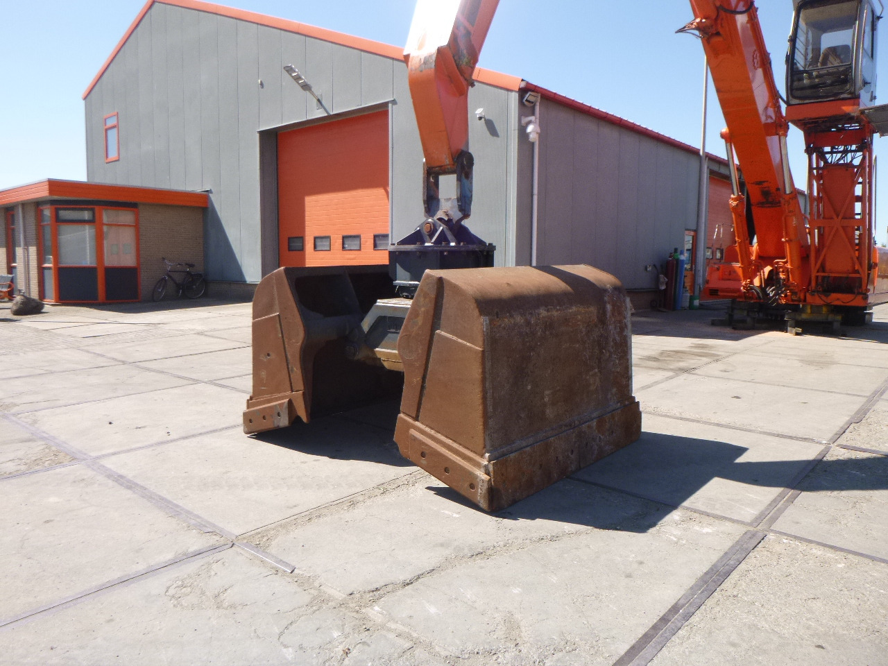 حفارة النقل والشحن FIAT-HITACHI EX455 Stationary dock/ship material handler: صور 8