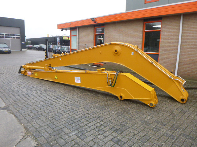 GEW Long reach KOMATSU PC210LC-10 & PC210LC-11 - ذراع الرافعة - حفارة: صور 2 GEW Long reach KOMATSU PC210LC-10 & PC210LC-11 - ذراع الرافعة - حفارة: صور 2