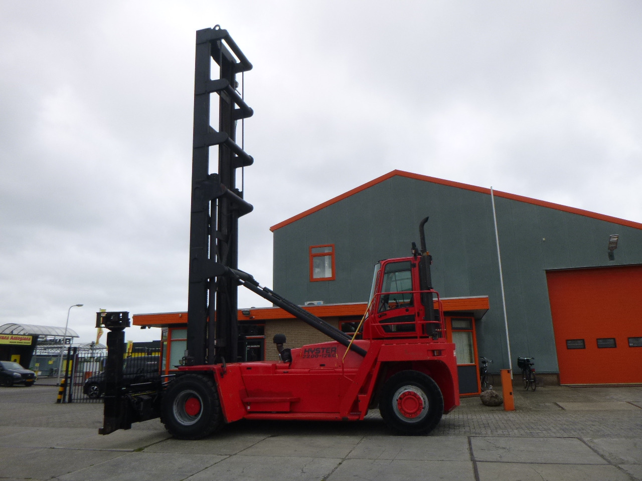 HYSTER H22.00XM-12EC - رافعة للحاويات: صور 2 HYSTER H22.00XM-12EC - رافعة للحاويات: صور 2