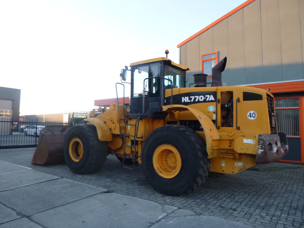 تأجير HYUNDAI HL770-7A HYUNDAI HL770-7A: صور 25