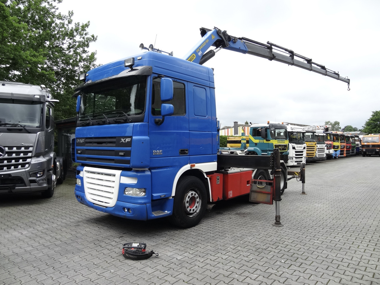 Daf XF105 460 6X2 Kran Palfinger 34002 - شاحنة جرار: صور 1 Daf XF105 460 6X2 Kran Palfinger 34002 - شاحنة جرار: صور 1