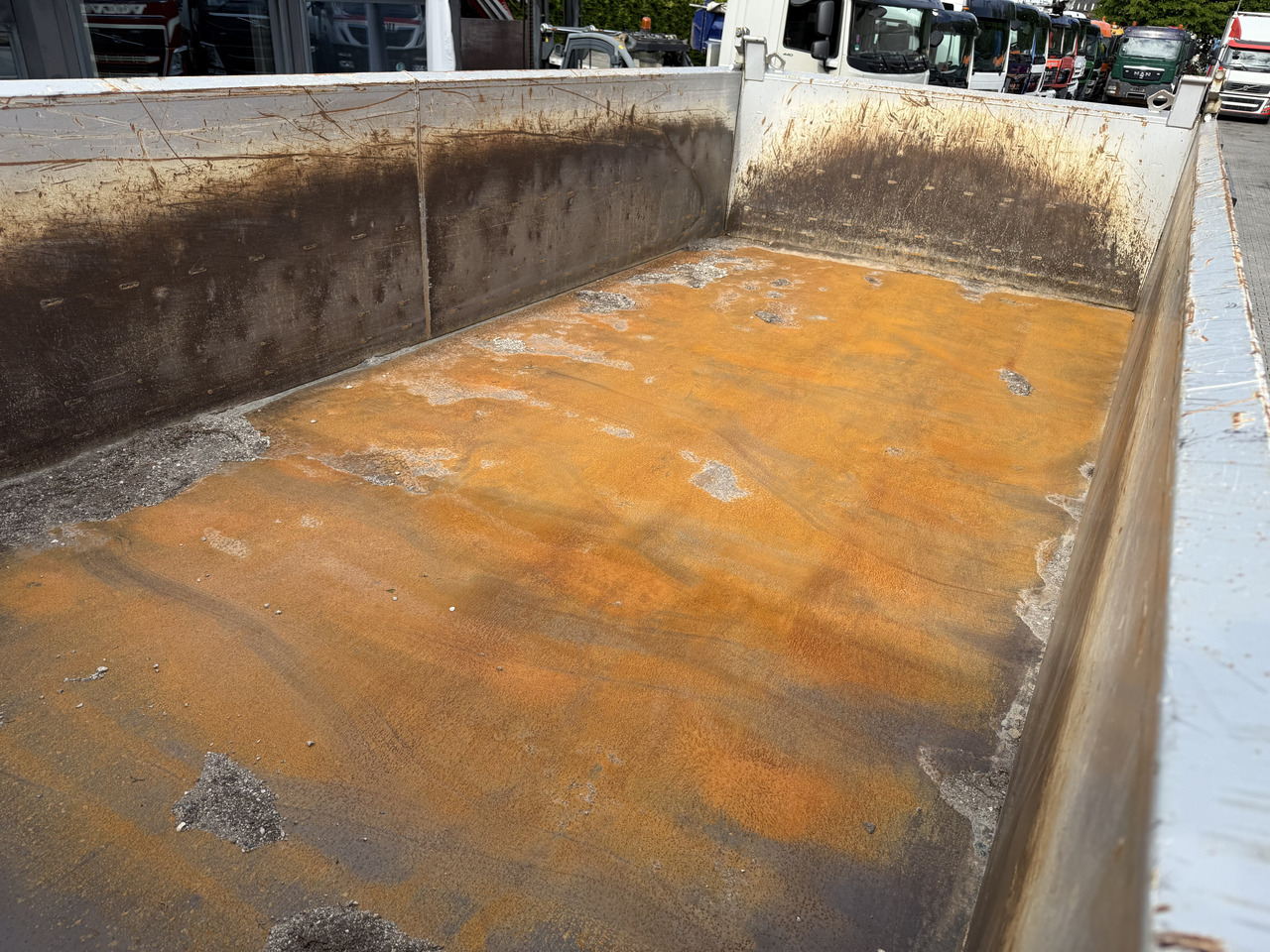 Iveco T-Way 510 / AT410T51 8X4 Meiller - قلابات: صور 4 Iveco T-Way 510 / AT410T51 8X4 Meiller - قلابات: صور 4