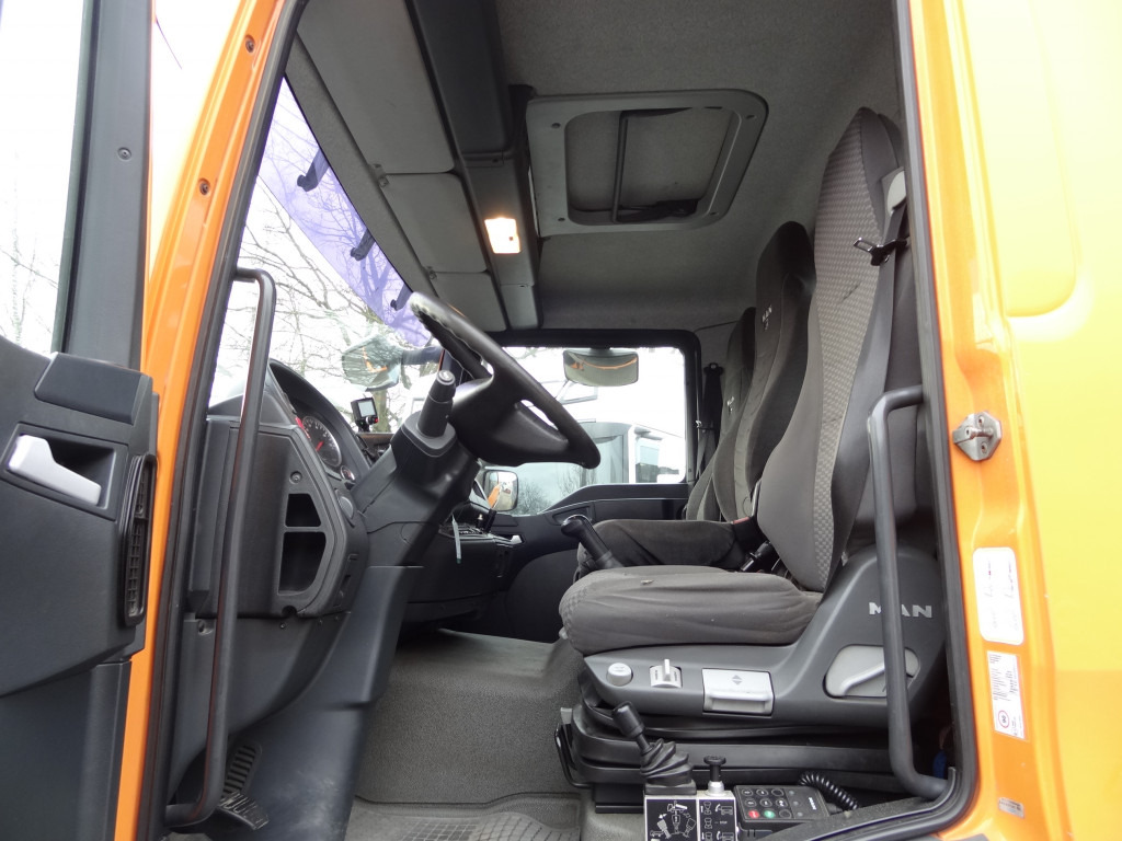 MAN TGM 13.250 4X4 Ex-Kommunal - قلابات: صور 5 MAN TGM 13.250 4X4 Ex-Kommunal - قلابات: صور 5