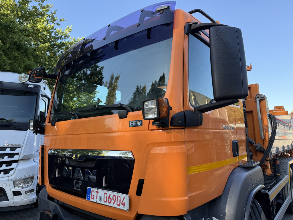 قلابات, شاحنة كرين MAN TGS 28.400 6X4H-4 BL: صور 15