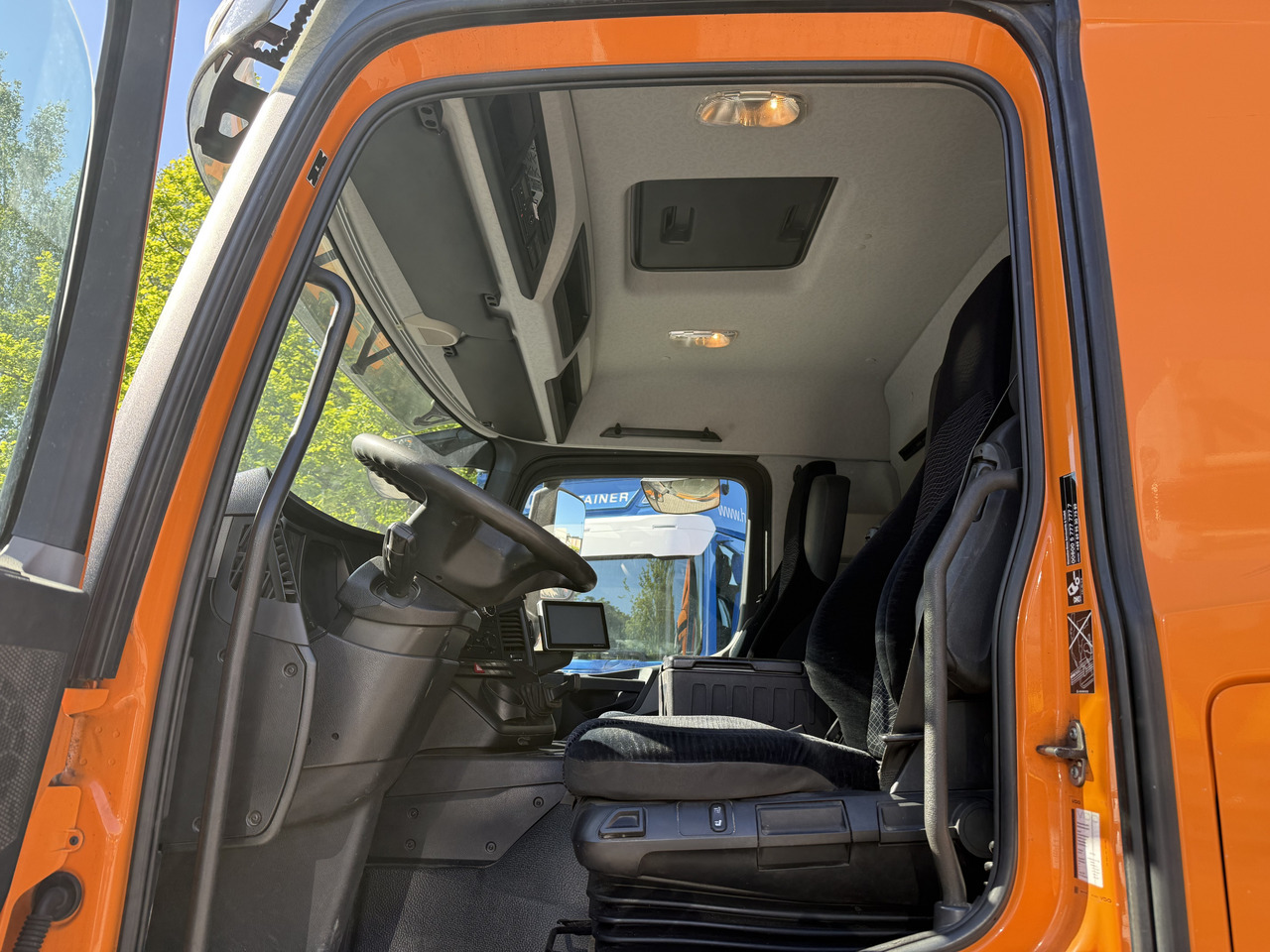 Mercedes-Benz Actros 1827 Kran Palfinger PK 9002 - شاحنة كرين, شاحنة ستارة: صور 4 Mercedes-Benz Actros 1827 Kran Palfinger PK 9002 - شاحنة كرين, شاحنة ستارة: صور 4