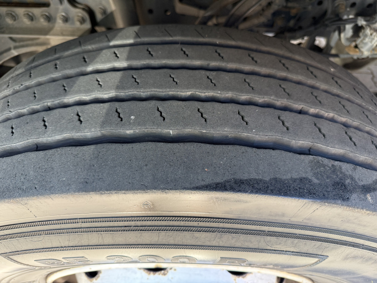 Mercedes-Benz Actros 1827 Kran Palfinger PK 9002 - شاحنة ستارة, شاحنة كرين: صور 2 Mercedes-Benz Actros 1827 Kran Palfinger PK 9002 - شاحنة ستارة, شاحنة كرين: صور 2