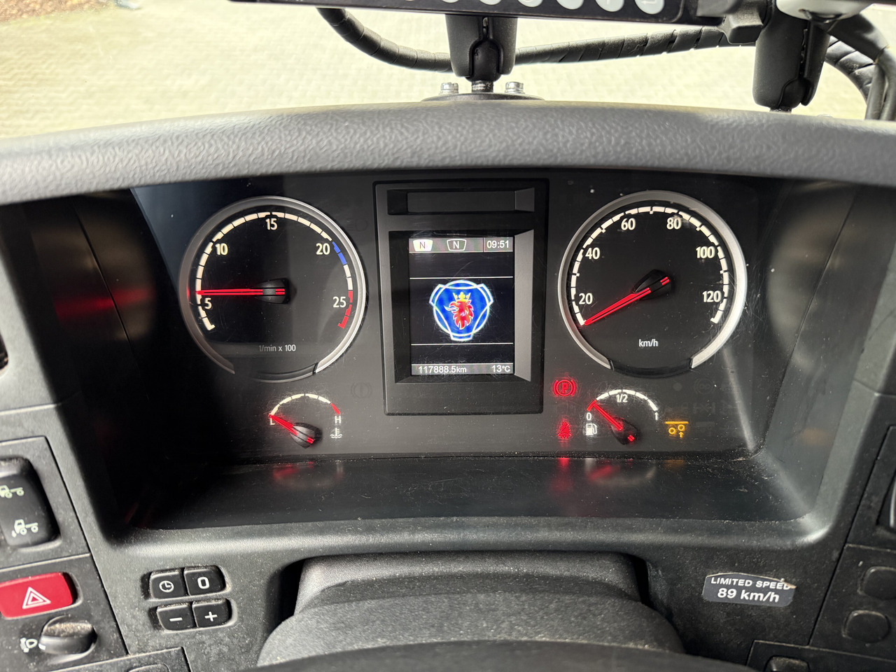 Scania P280 6X2*4 - الشاسيه شاحنة: صور 4 Scania P280 6X2*4 - الشاسيه شاحنة: صور 4