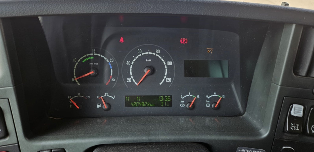 Scania P420 8X2*6 - الشاسيه شاحنة: صور 3 Scania P420 8X2*6 - الشاسيه شاحنة: صور 3