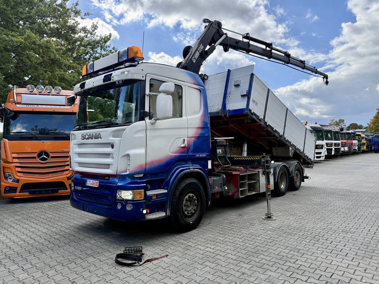 Scania R380 6X2*4 Kipper mit Kran HIAB 220 - قلابات, شاحنة كرين: صور 1 Scania R380 6X2*4 Kipper mit Kran HIAB 220 - قلابات, شاحنة كرين: صور 1