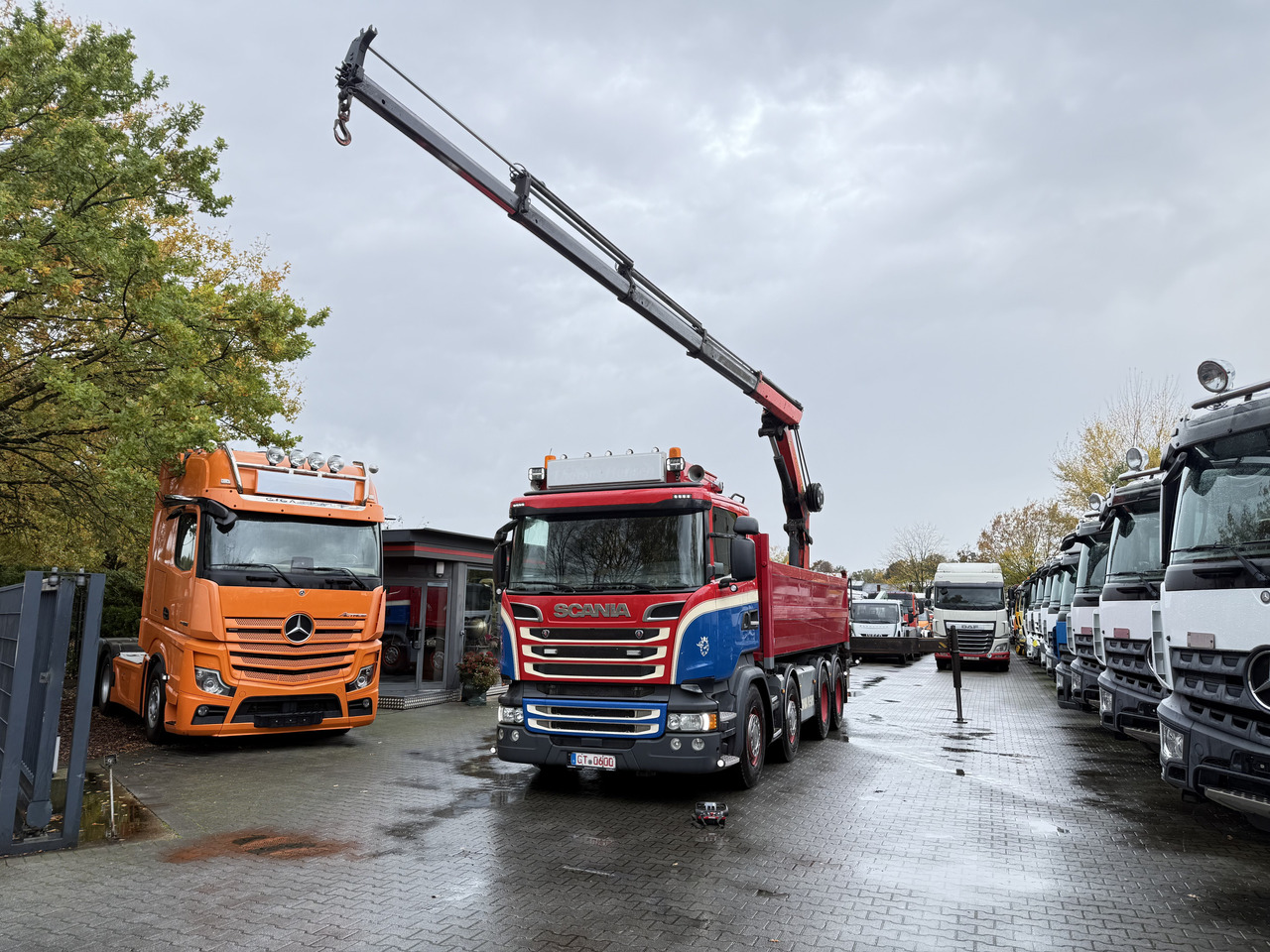 Scania R580 V8 8X4 Kipper Kran Palfinger 22002 - شاحنة كرين, قلابات: صور 2 Scania R580 V8 8X4 Kipper Kran Palfinger 22002 - شاحنة كرين, قلابات: صور 2