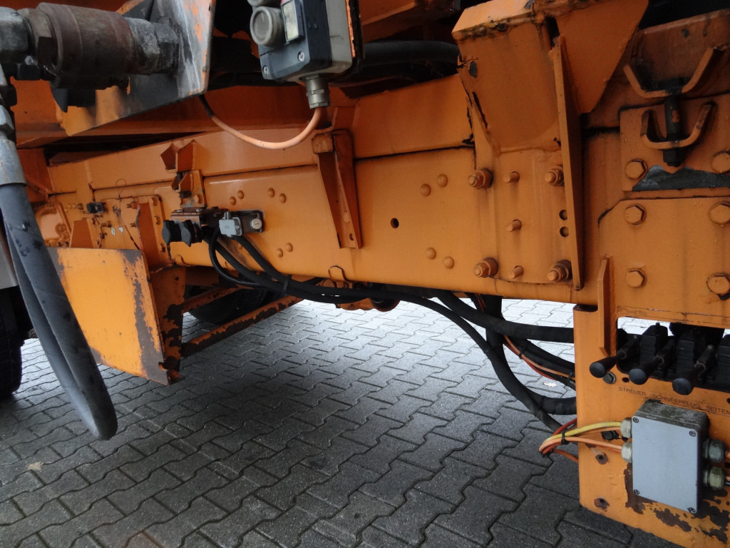 Scania T114 380 Torpedo/Hauber Winterdienst Kommunal - قلابات: صور 2 Scania T114 380 Torpedo/Hauber Winterdienst Kommunal - قلابات: صور 2