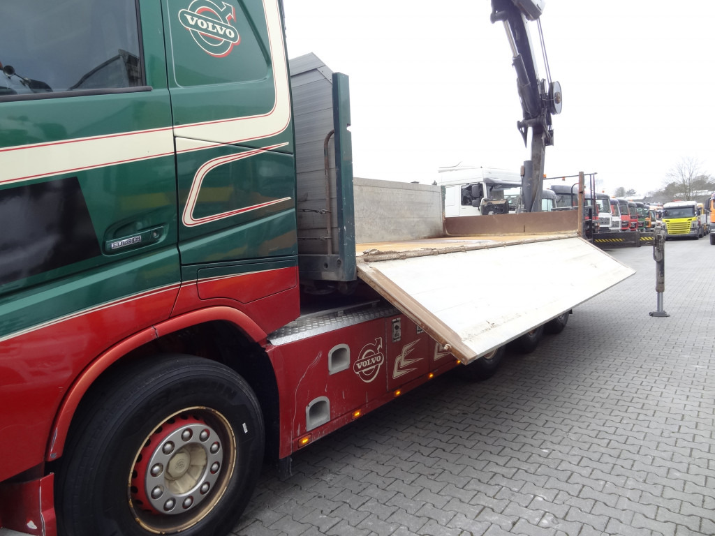 Volvo FH540 8X4 Kipper mit Kran Hiab 244-5 - شاحنة كرين, قلابات: صور 2 Volvo FH540 8X4 Kipper mit Kran Hiab 244-5 - شاحنة كرين, قلابات: صور 2