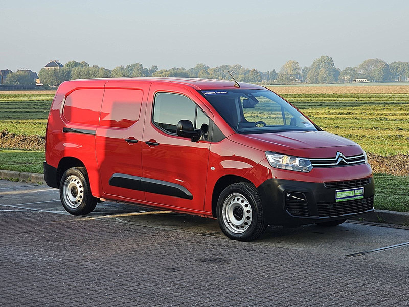 Citroën Berlingo 1.4 XL 130 AUT. 34 dkm. - الشاحنات الصغيرة صندوق مغلق: صور 5 Citroën Berlingo 1.4 XL 130 AUT. 34 dkm. - الشاحنات الصغيرة صندوق مغلق: صور 5