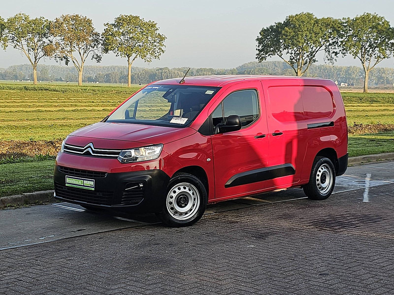 Citroën Berlingo 1.4 XL 130 AUT. 34 dkm. - الشاحنات الصغيرة صندوق مغلق: صور 2 Citroën Berlingo 1.4 XL 130 AUT. 34 dkm. - الشاحنات الصغيرة صندوق مغلق: صور 2
