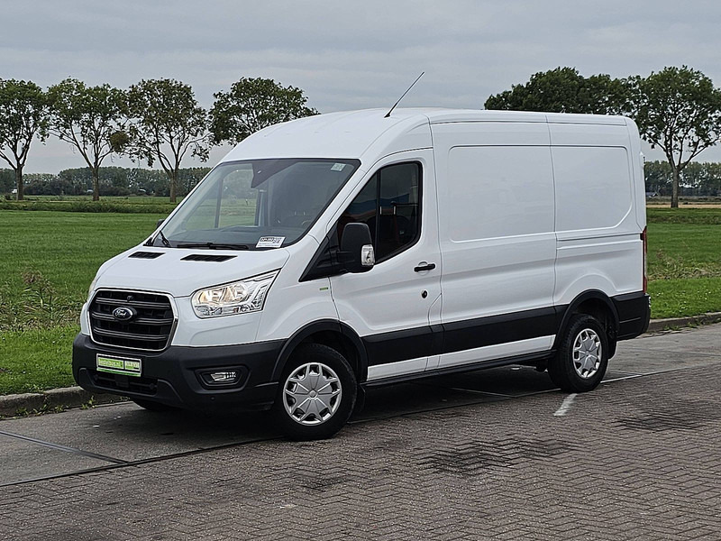 Ford Transit 2.0 TDCI 130 L2H2 - فان: صور 2 Ford Transit 2.0 TDCI 130 L2H2 - فان: صور 2