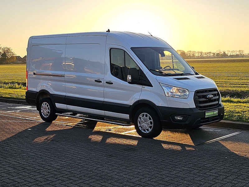 Ford Transit 2.0 TDCI 130 L3H2 - فان: صور 5 Ford Transit 2.0 TDCI 130 L3H2 - فان: صور 5