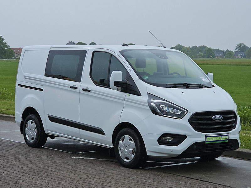 Ford Transit 2.0 - فان المدمجة: صور 5 Ford Transit 2.0 - فان المدمجة: صور 5