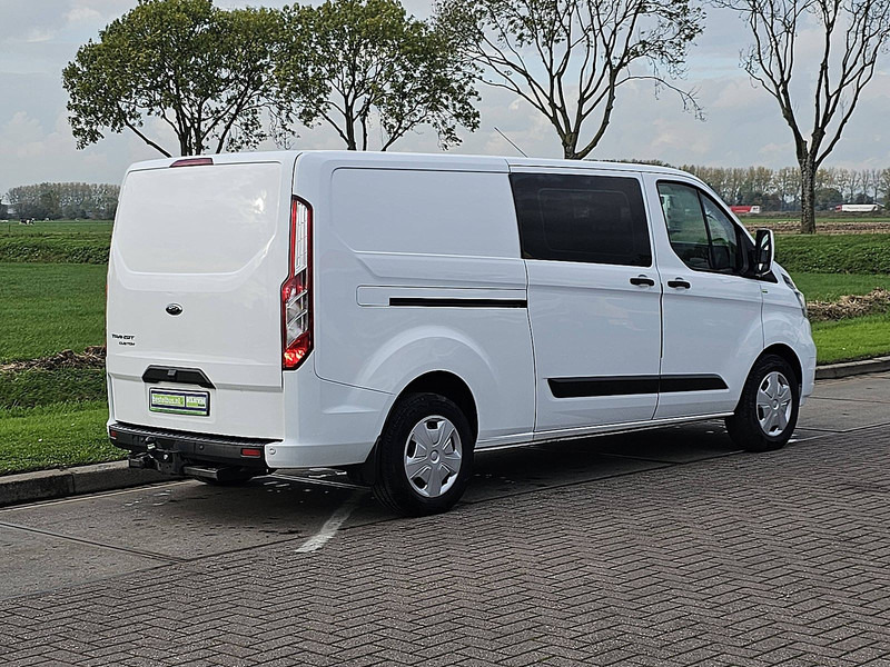 Ford Transit Custom 2.0 L2H1 Dub.- Cab. Navi - فان المدمجة: صور 3 Ford Transit Custom 2.0 L2H1 Dub.- Cab. Navi - فان المدمجة: صور 3