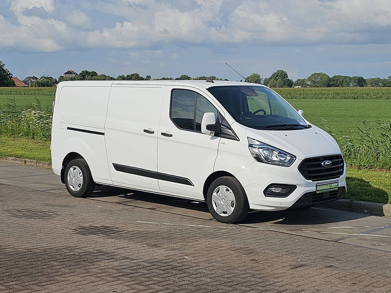 Ford Transit Custom 2.0 L2H1 Navi Euro6 - فان المدمجة: صور 5 Ford Transit Custom 2.0 L2H1 Navi Euro6 - فان المدمجة: صور 5
