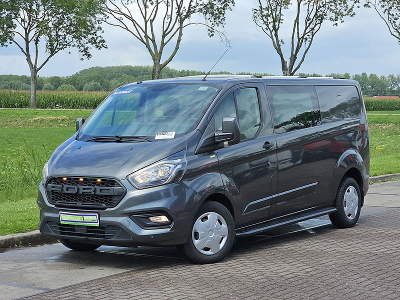 Ford Transit Custom 2.0 - فان المدمجة: صور 2 Ford Transit Custom 2.0 - فان المدمجة: صور 2
