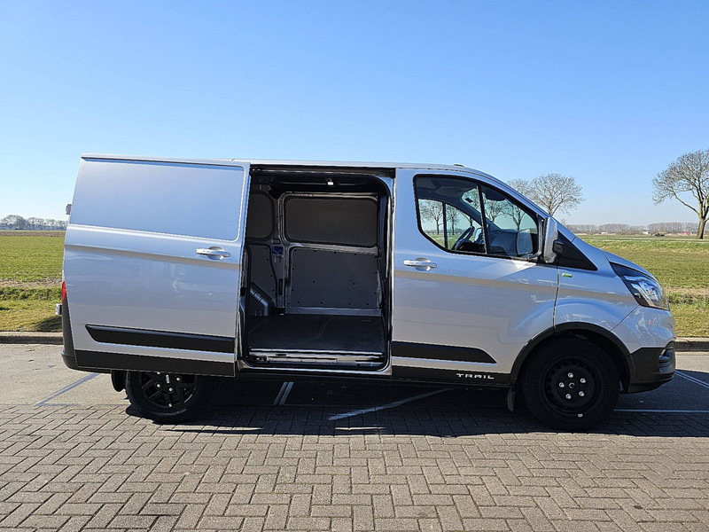 فان المدمجة Ford Transit Custom  L1H1 TRAIL-EDIITON!: صور 14