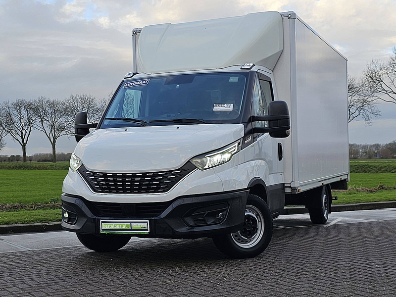 Iveco Daily 35 S ac automaat EURO6 - الشاحنات الصغيرة صندوق مغلق: صور 1 Iveco Daily 35 S ac automaat EURO6 - الشاحنات الصغيرة صندوق مغلق: صور 1