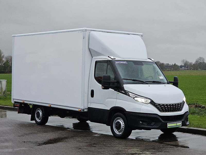 Iveco Daily 35 S ac automaat EURO6 - الشاحنات الصغيرة صندوق مغلق: صور 5 Iveco Daily 35 S ac automaat EURO6 - الشاحنات الصغيرة صندوق مغلق: صور 5