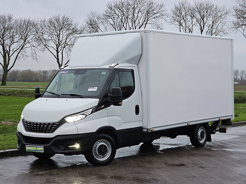 Iveco Daily 35 S ac automaat EURO6 - الشاحنات الصغيرة صندوق مغلق: صور 2 Iveco Daily 35 S ac automaat EURO6 - الشاحنات الصغيرة صندوق مغلق: صور 2