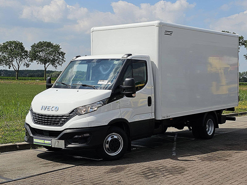 Iveco Daily 35C16 Bakwagen Laadklep - الشاحنات الصغيرة صندوق مغلق: صور 2 Iveco Daily 35C16 Bakwagen Laadklep - الشاحنات الصغيرة صندوق مغلق: صور 2