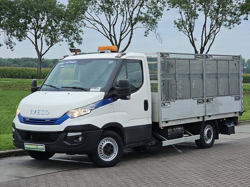 Iveco Daily 35S14 aardgas EURO6 - الشاحنات الصغيرة المسطحة: صور 2 Iveco Daily 35S14 aardgas EURO6 - الشاحنات الصغيرة المسطحة: صور 2