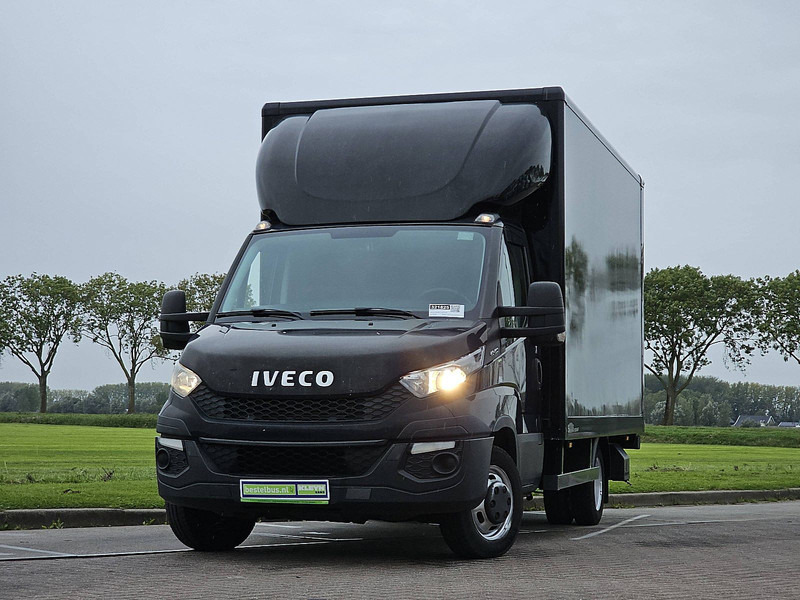 Iveco Daily 40C15 3.0 ltr - الشاحنات الصغيرة صندوق مغلق: صور 1 Iveco Daily 40C15 3.0 ltr - الشاحنات الصغيرة صندوق مغلق: صور 1