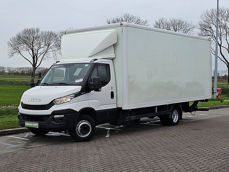 Iveco Daily 70C17 Bakwagen Laadklep - الشاحنات الصغيرة صندوق مغلق: صور 2 Iveco Daily 70C17 Bakwagen Laadklep - الشاحنات الصغيرة صندوق مغلق: صور 2