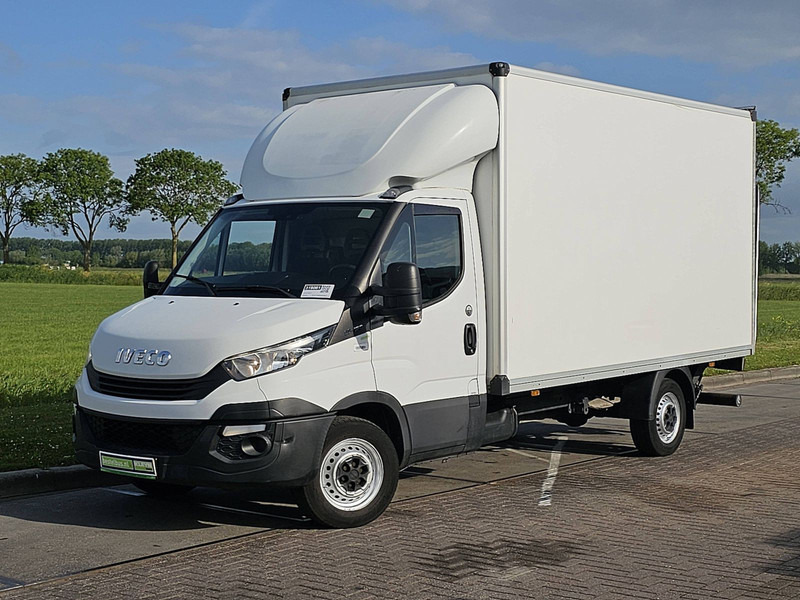 Iveco Daily - الشاحنات الصغيرة صندوق مغلق: صور 2 Iveco Daily - الشاحنات الصغيرة صندوق مغلق: صور 2