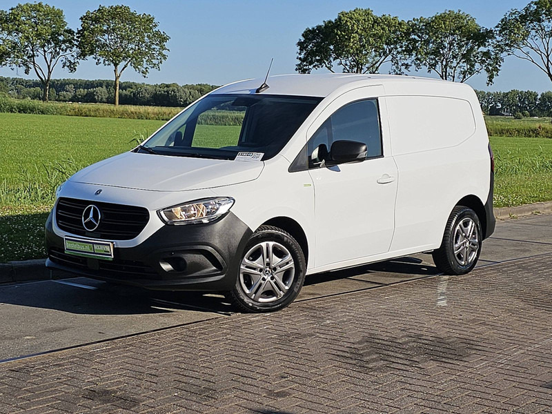Mercedes-Benz Citan 108 CDI ac carplay EURO6 - الشاحنات الصغيرة صندوق مغلق: صور 2 Mercedes-Benz Citan 108 CDI ac carplay EURO6 - الشاحنات الصغيرة صندوق مغلق: صور 2