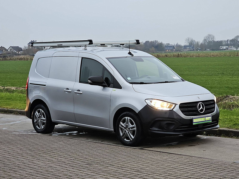 Mercedes-Benz Citan 110 CDI L1 PRO Mbux Euro6! - الشاحنات الصغيرة صندوق مغلق: صور 5 Mercedes-Benz Citan 110 CDI L1 PRO Mbux Euro6! - الشاحنات الصغيرة صندوق مغلق: صور 5