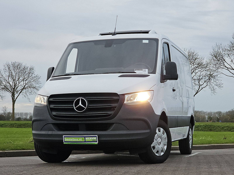 Mercedes-Benz Sprinter 311 CDI FRIGO L1H1 - الشاحنات الصغيرة المبردة: صور 1 Mercedes-Benz Sprinter 311 CDI FRIGO L1H1 - الشاحنات الصغيرة المبردة: صور 1
