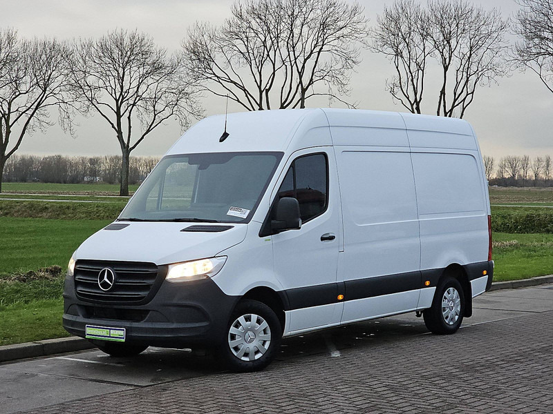 Mercedes-Benz Sprinter 311 L2H2 RWD Airco Euro6 - فان المدمجة: صور 2 Mercedes-Benz Sprinter 311 L2H2 RWD Airco Euro6 - فان المدمجة: صور 2