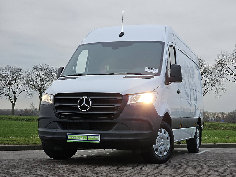 Mercedes-Benz Sprinter 311 L2H2 RWD Airco Euro6 - فان المدمجة: صور 1 Mercedes-Benz Sprinter 311 L2H2 RWD Airco Euro6 - فان المدمجة: صور 1