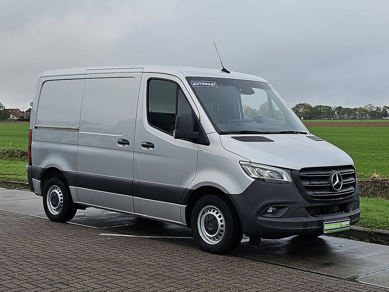 Mercedes-Benz Sprinter 314 L1H1 LED WP-Inricht. - فان: صور 5 Mercedes-Benz Sprinter 314 L1H1 LED WP-Inricht. - فان: صور 5
